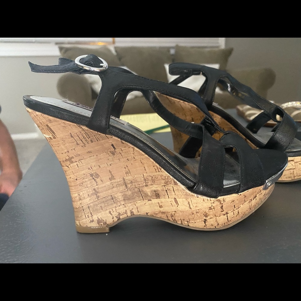 Women’s shoes